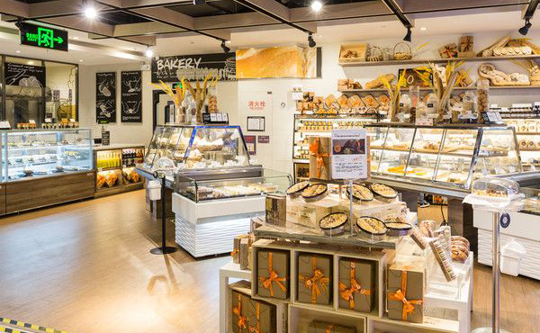 想開家甜品店要怎么開，裝修設計需要多少錢？？